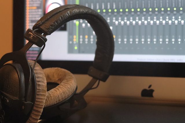 Make Your Own DJ Intro